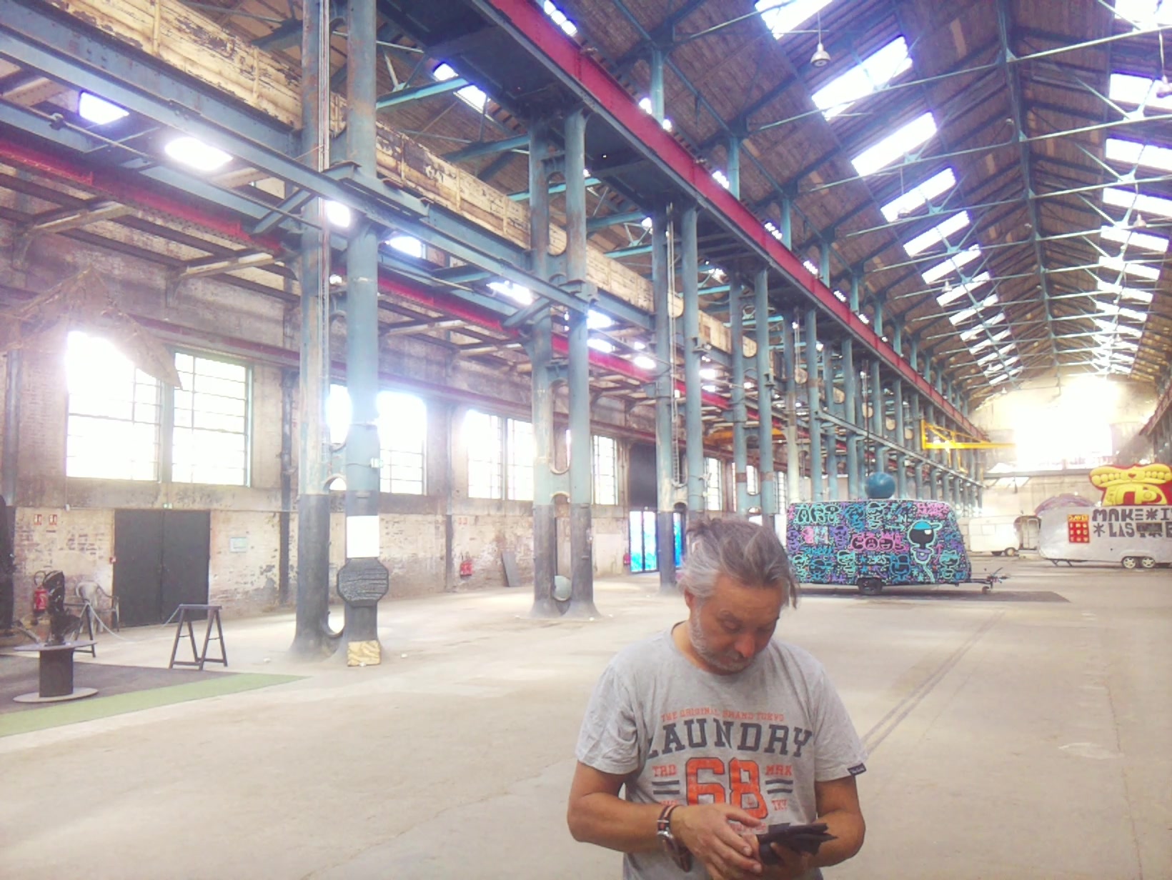 APB! Crime Reference: 68B31B05AFBCB. A Metha addict is wanted for lurking