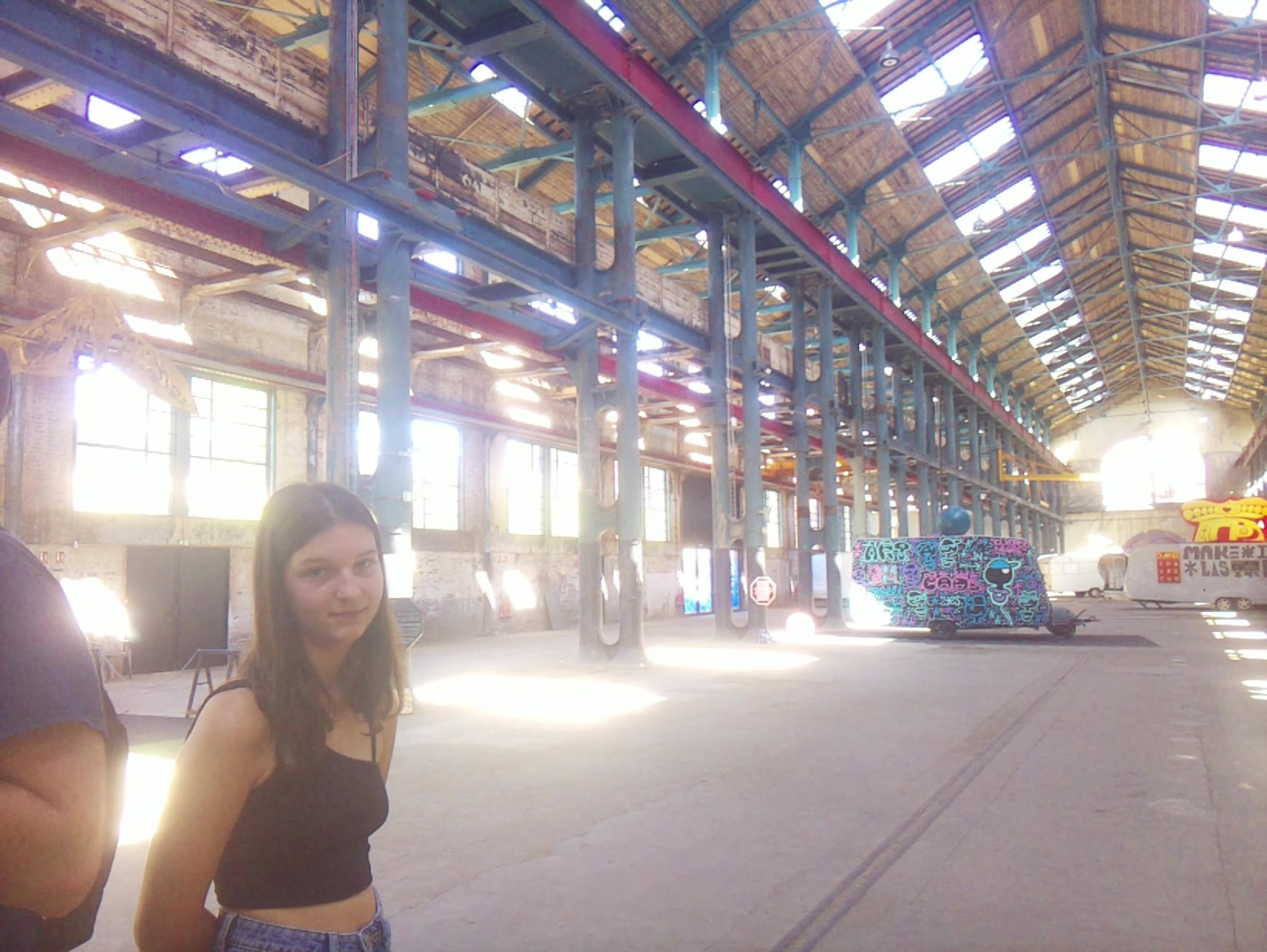 APB! Crime Reference: 6894B5C4D05D8. A Metha addict is wanted for lurking