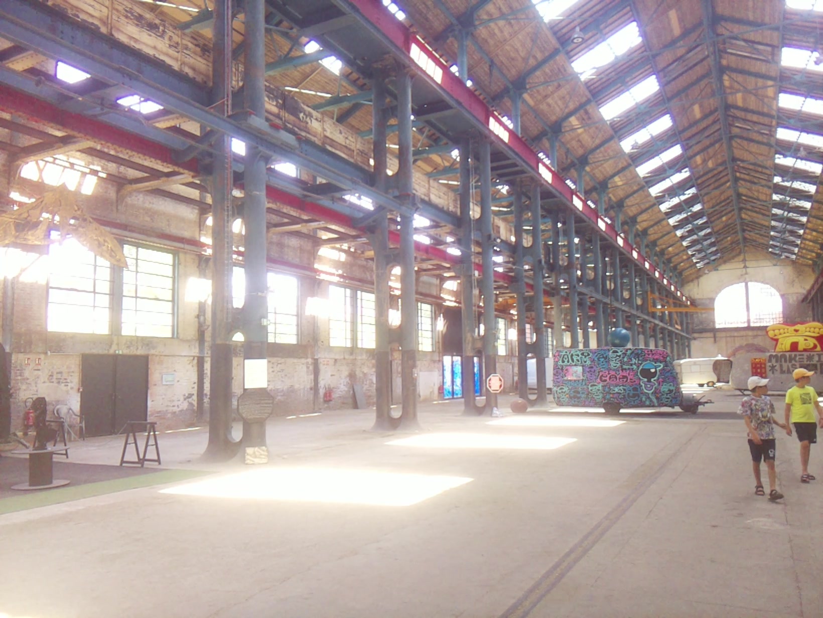 APB! Crime Reference: 689B22D85E010. A Metha addict is wanted for lurking