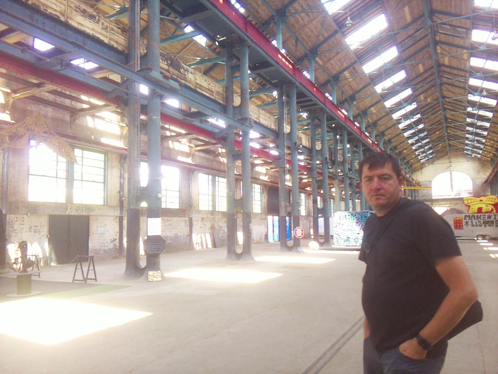 APB! Crime Reference: 6893551AD1CC9. A Metha addict is wanted for lurking