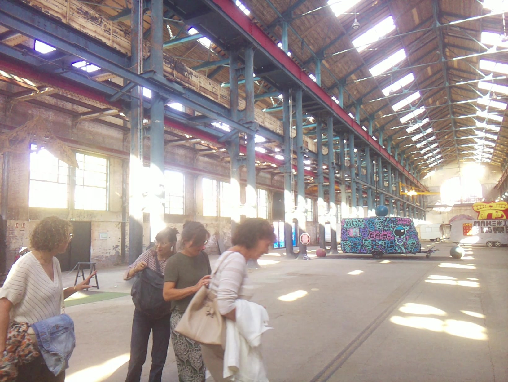 APB! Crime Reference: 68A88FC23A215. A Metha addict is wanted for lurking