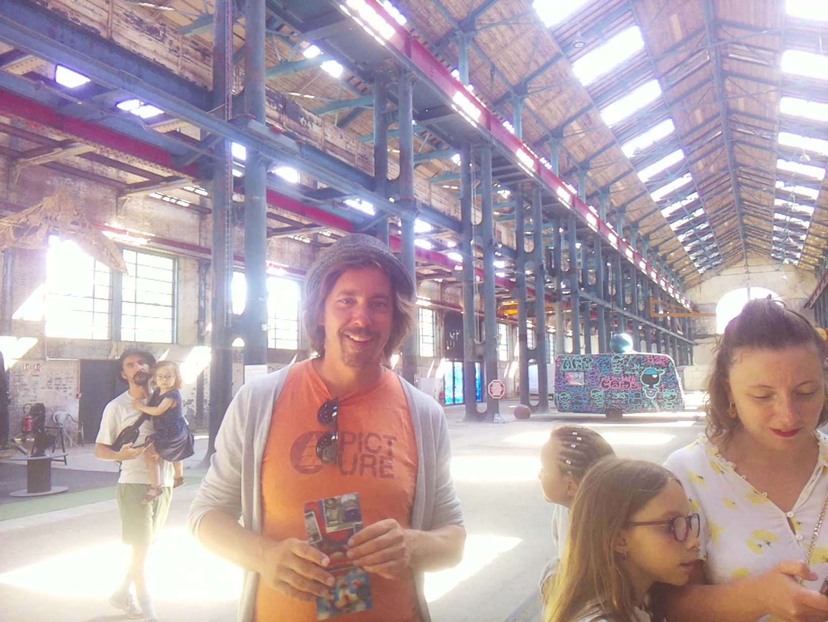 APB! Crime Reference: 68A98C15E8CA6. A Metha addict is wanted for lurking