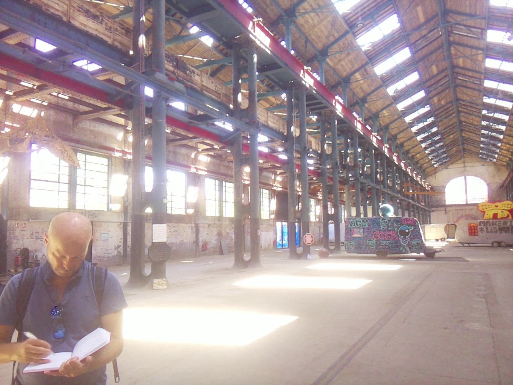 APB! Crime Reference: 689879E471267. A Metha addict is wanted for lurking