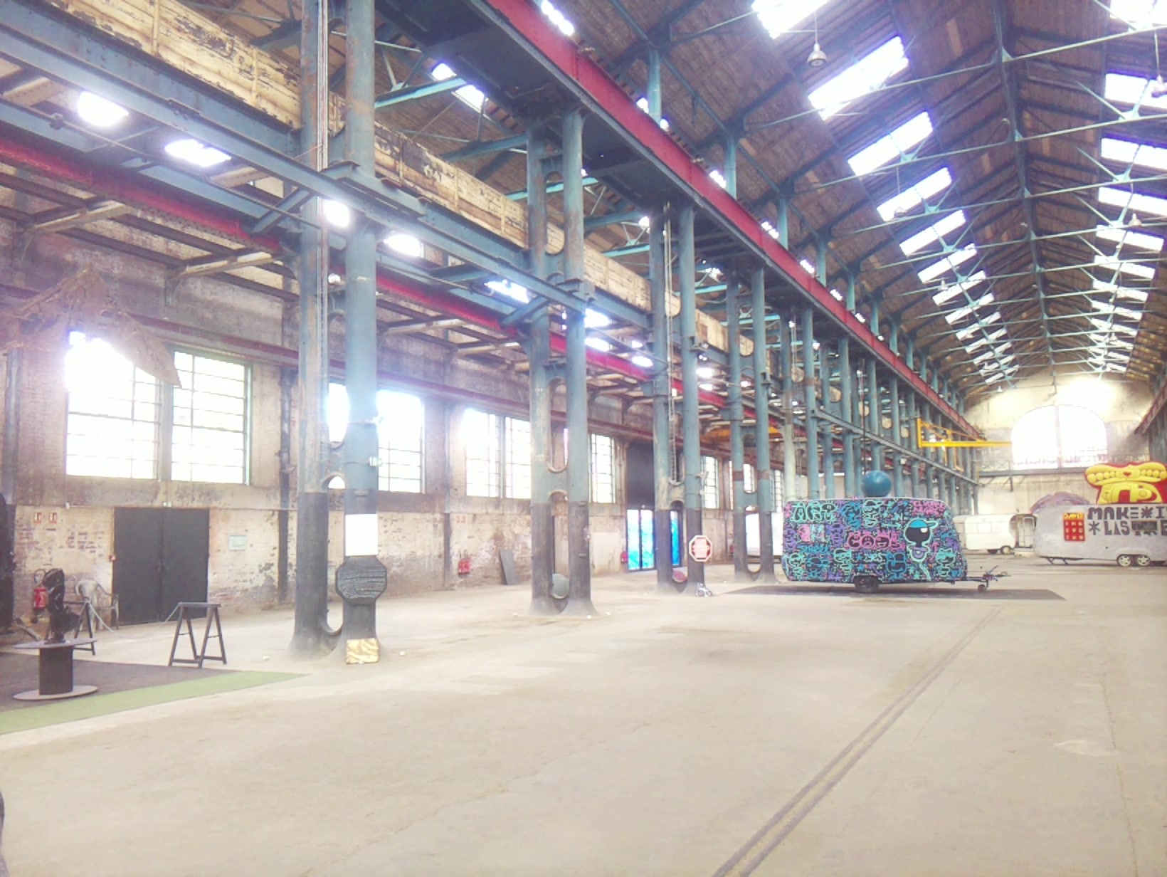 APB! Crime Reference: 68B31BC8B66F8. A Metha addict is wanted for lurking