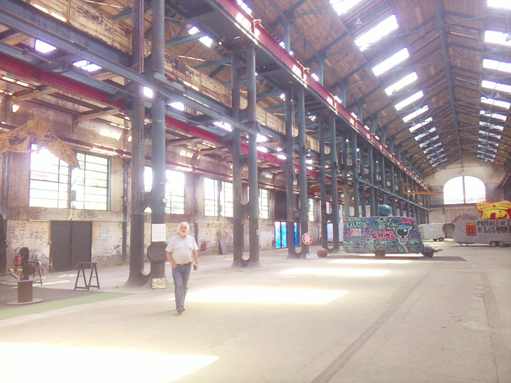 APB! Crime Reference: 68A1AD598AD74. A Metha addict is wanted for lurking