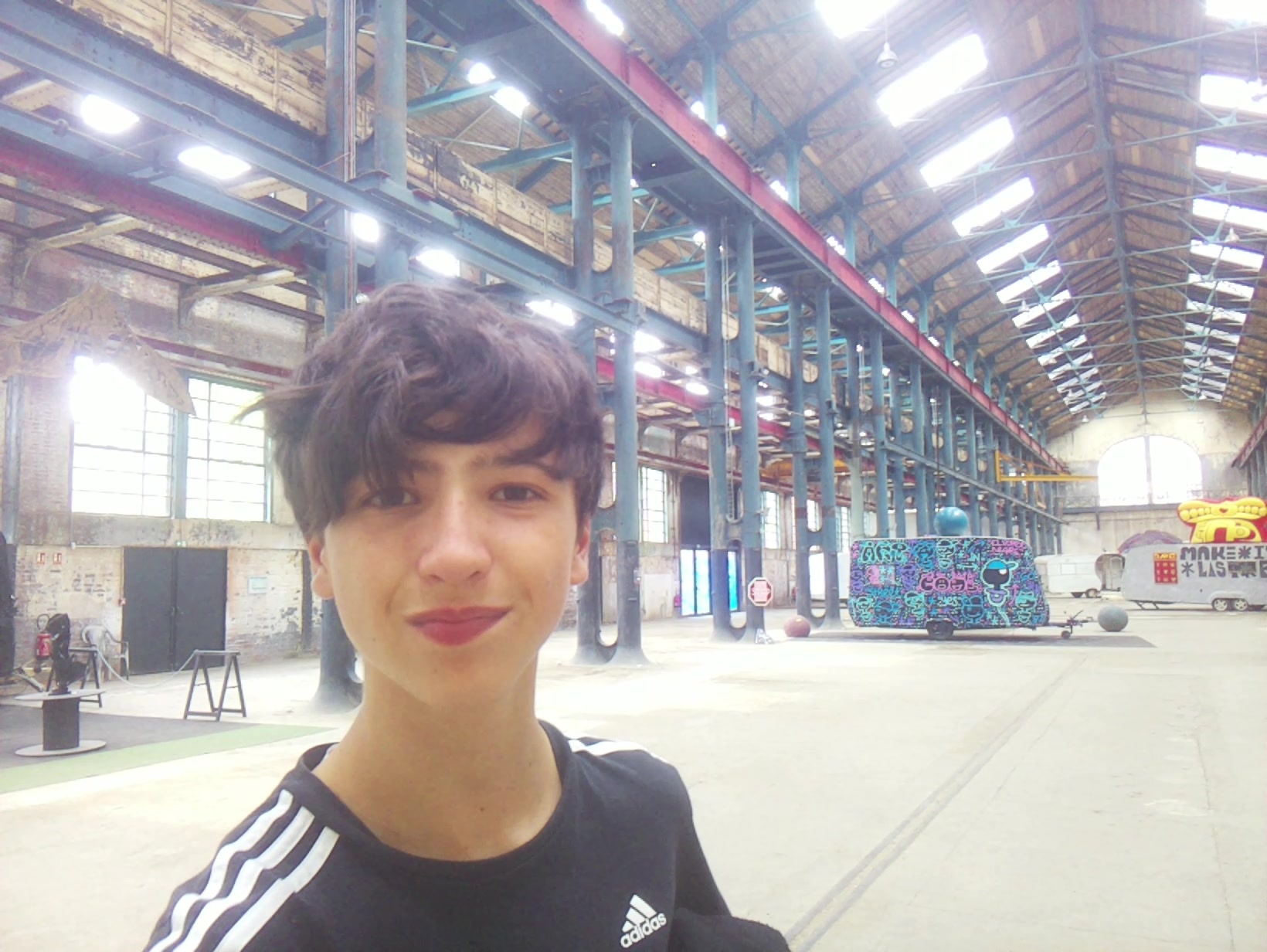 APB! Crime Reference: 6893458E772EA. A Metha addict is wanted for lurking