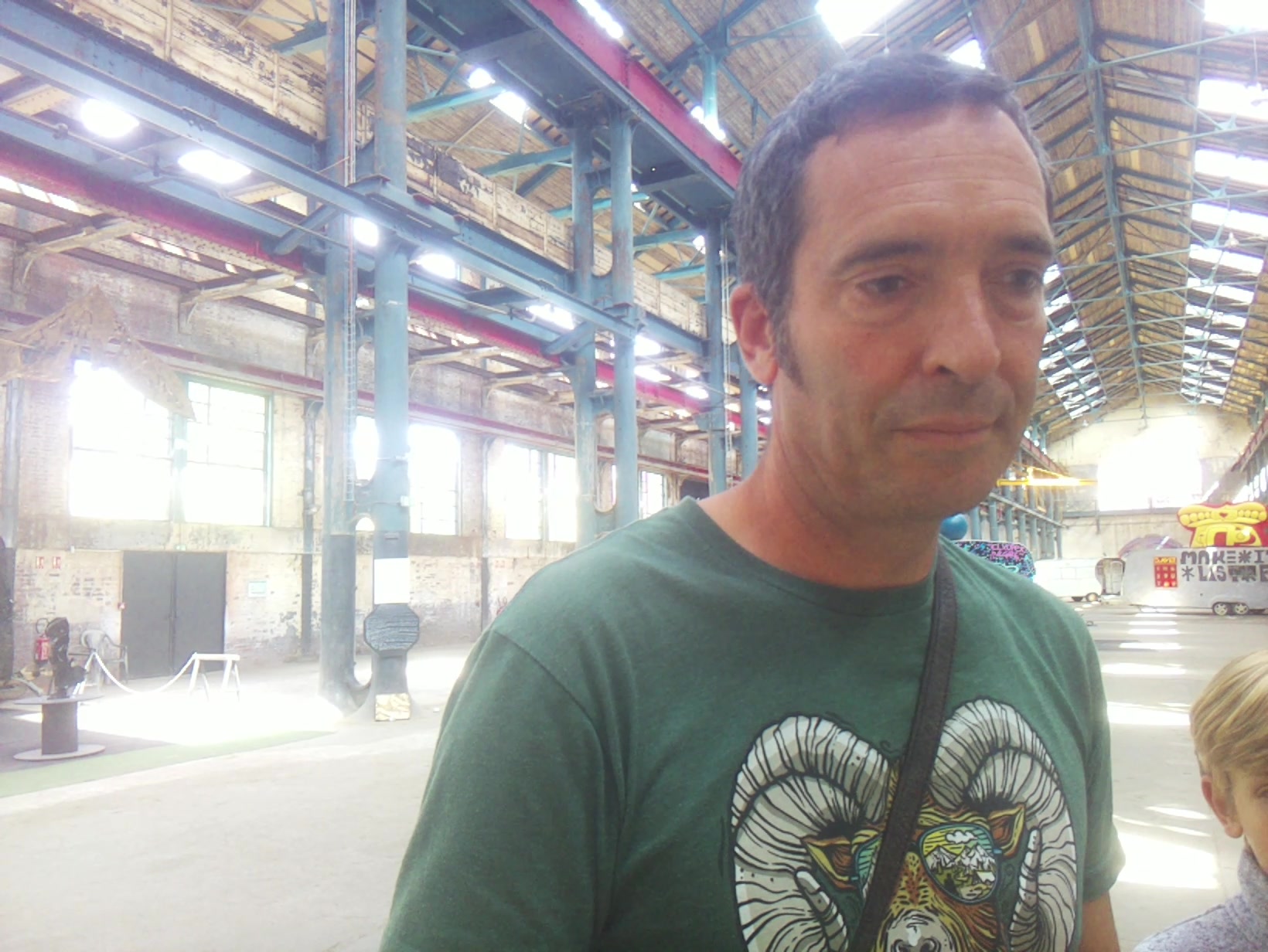 APB! Crime Reference: 68B1AE667AE1B. A Metha addict is wanted for lurking