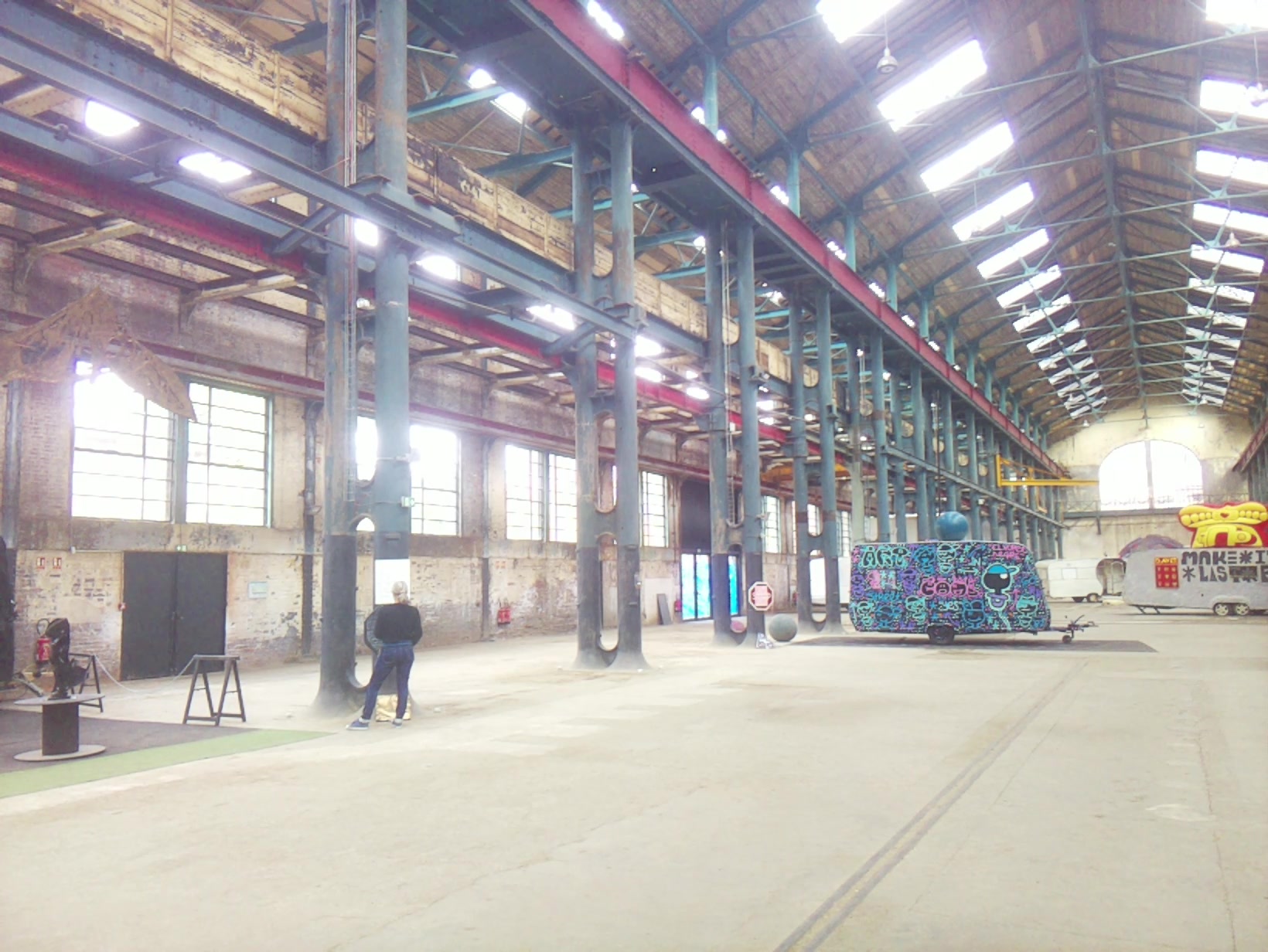 APB! Crime Reference: 68C430C2BEE3C. A Metha addict is wanted for lurking