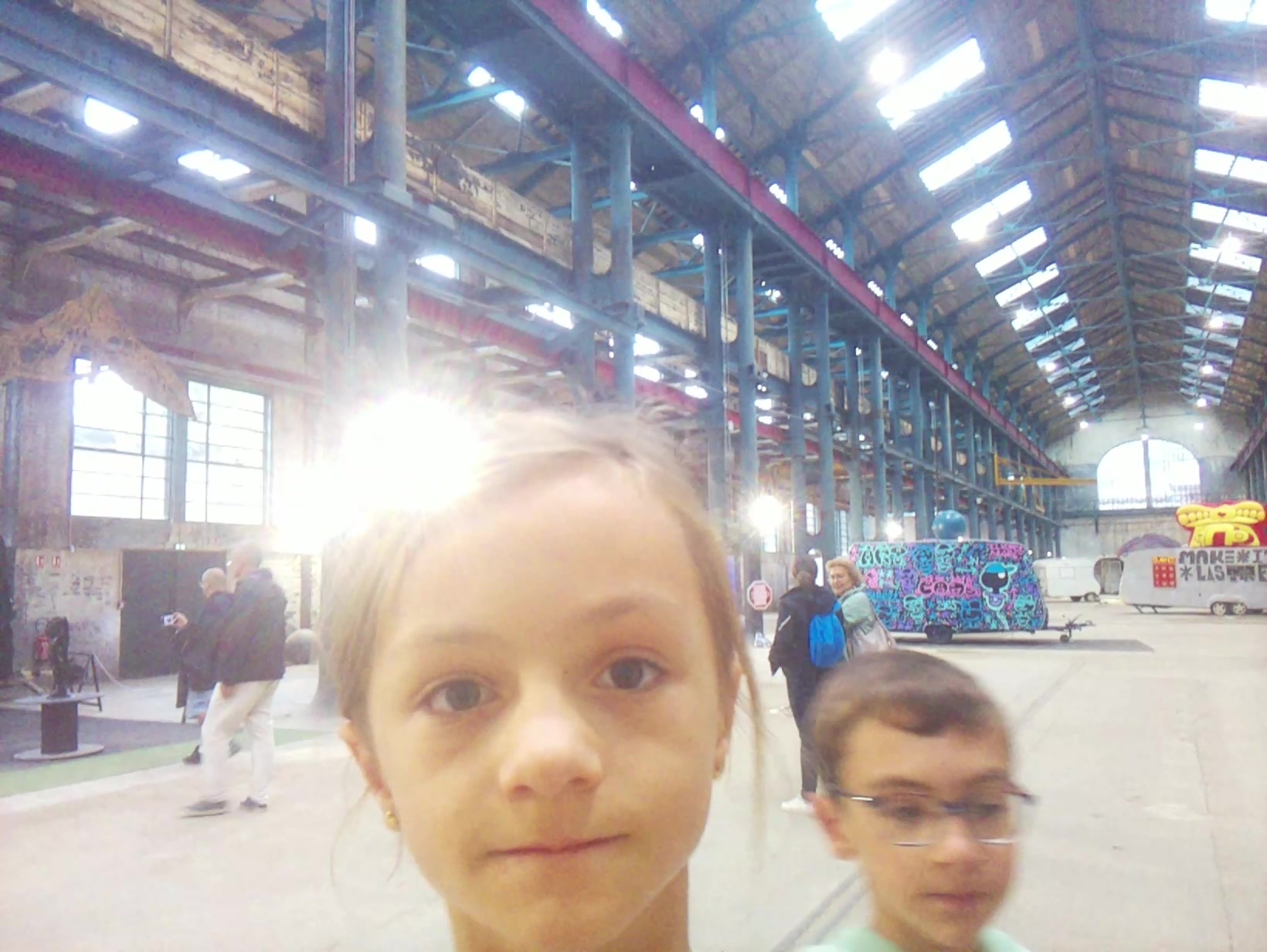 APB! Crime Reference: 68D00D2ED6BA8. A Metha addict is wanted for lurking