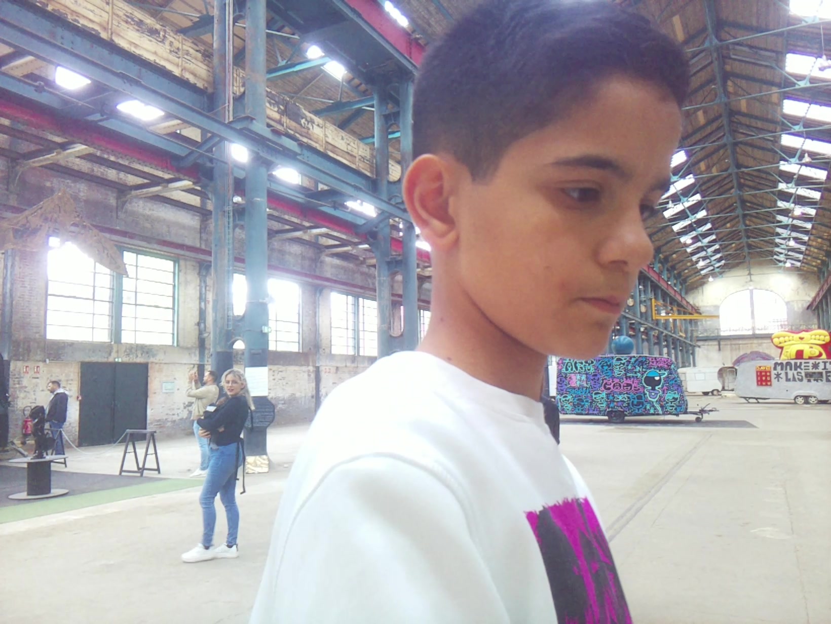 APB! Crime Reference: 68C6D6897E215. A Metha addict is wanted for lurking