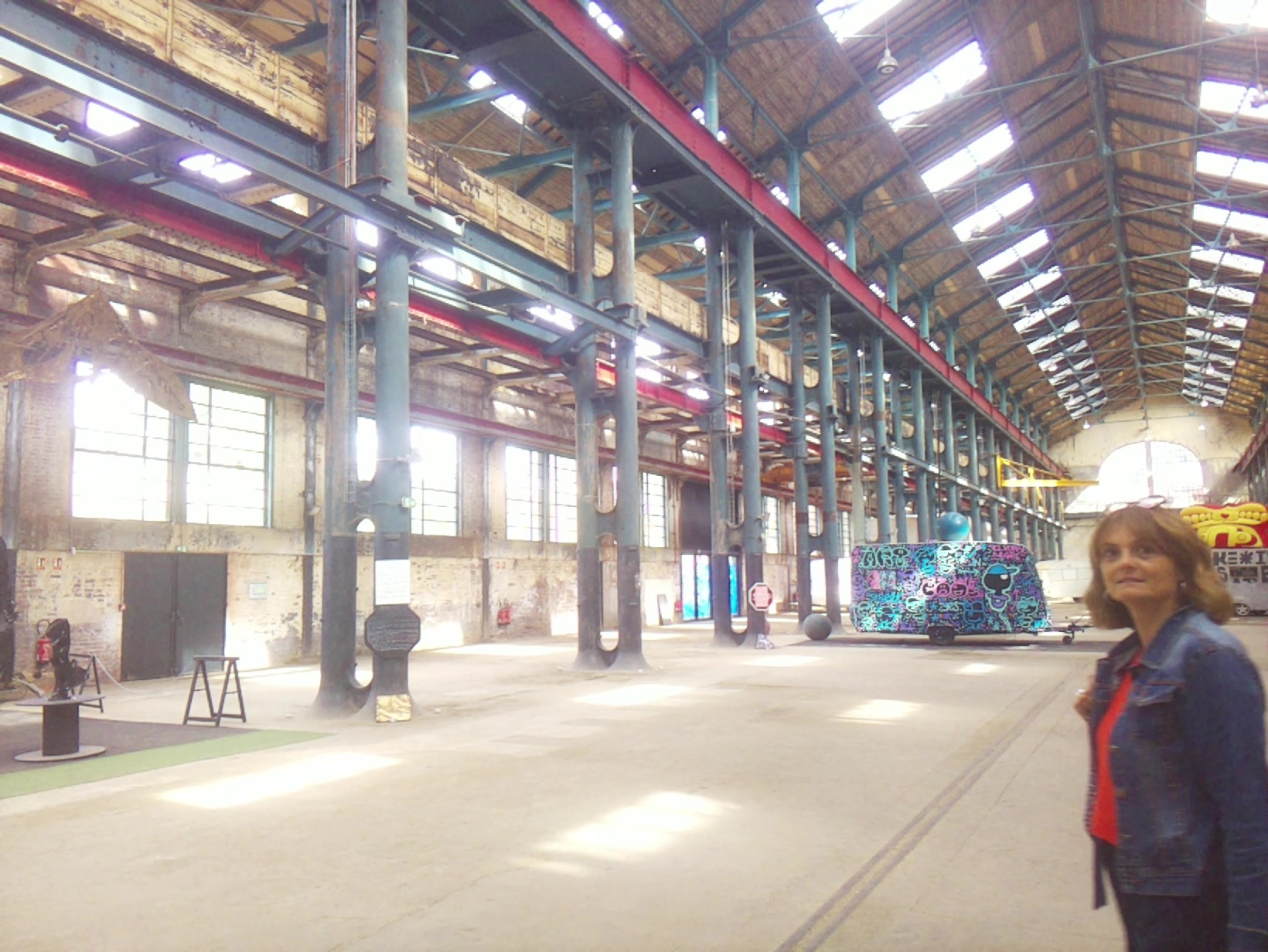 APB! Crime Reference: 68C964BADA7FE. A Metha addict is wanted for lurking