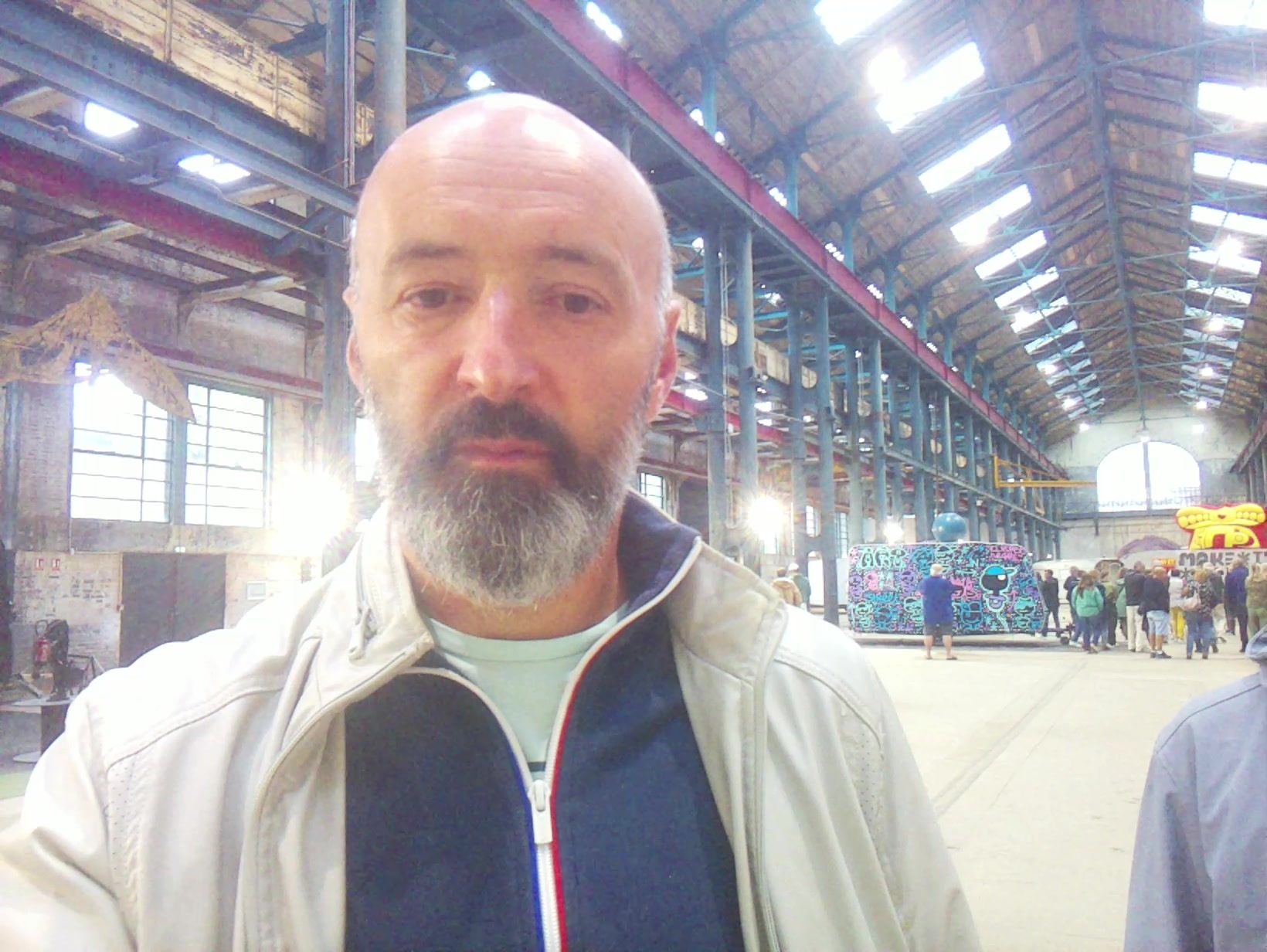 APB! Crime Reference: 68CFFEF917672. A Metha addict is wanted for lurking