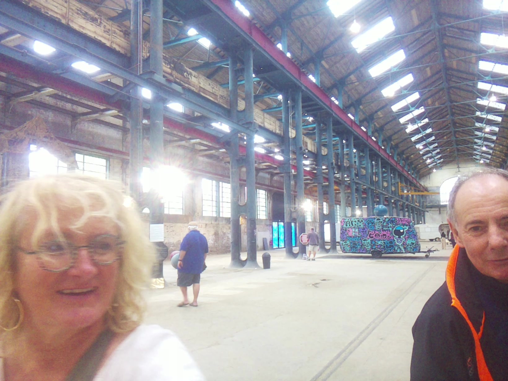 APB! Crime Reference: 68D0045FF02A3. A Metha addict is wanted for lurking