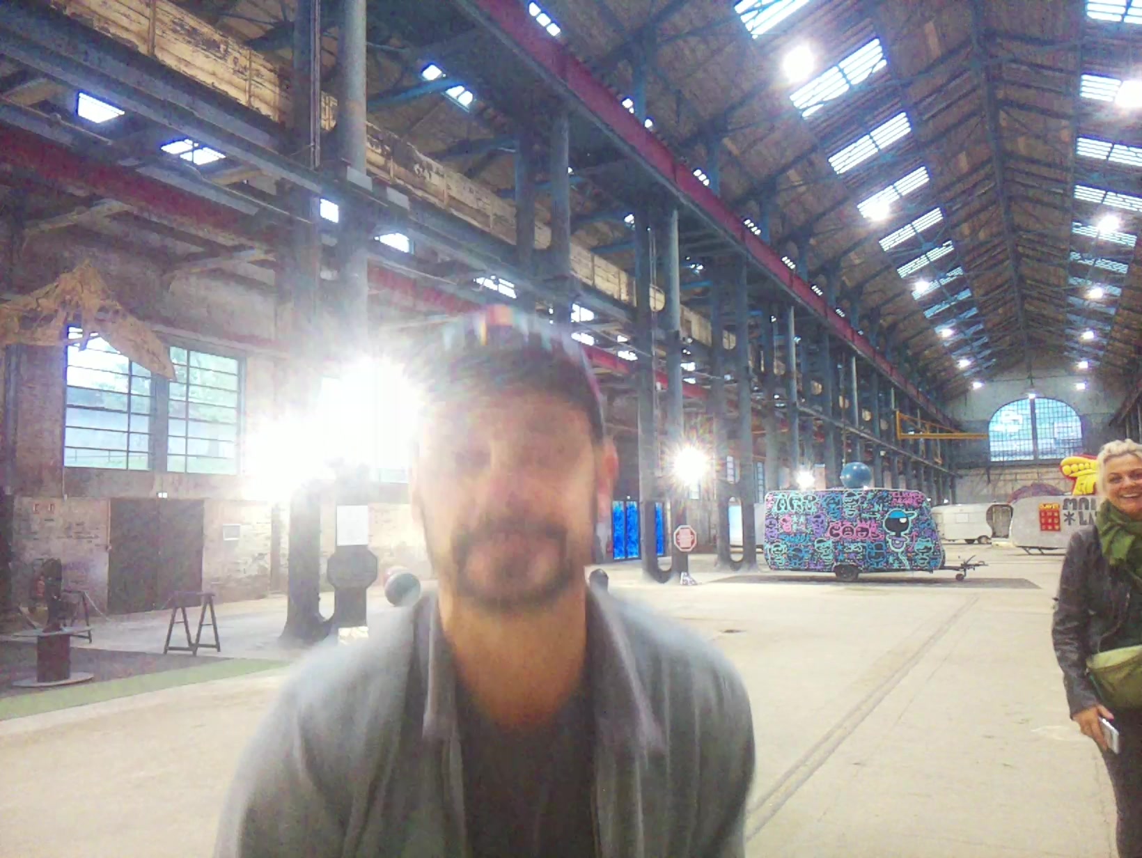 APB! Crime Reference: 68CFF4BC6632E. A Metha addict is wanted for lurking