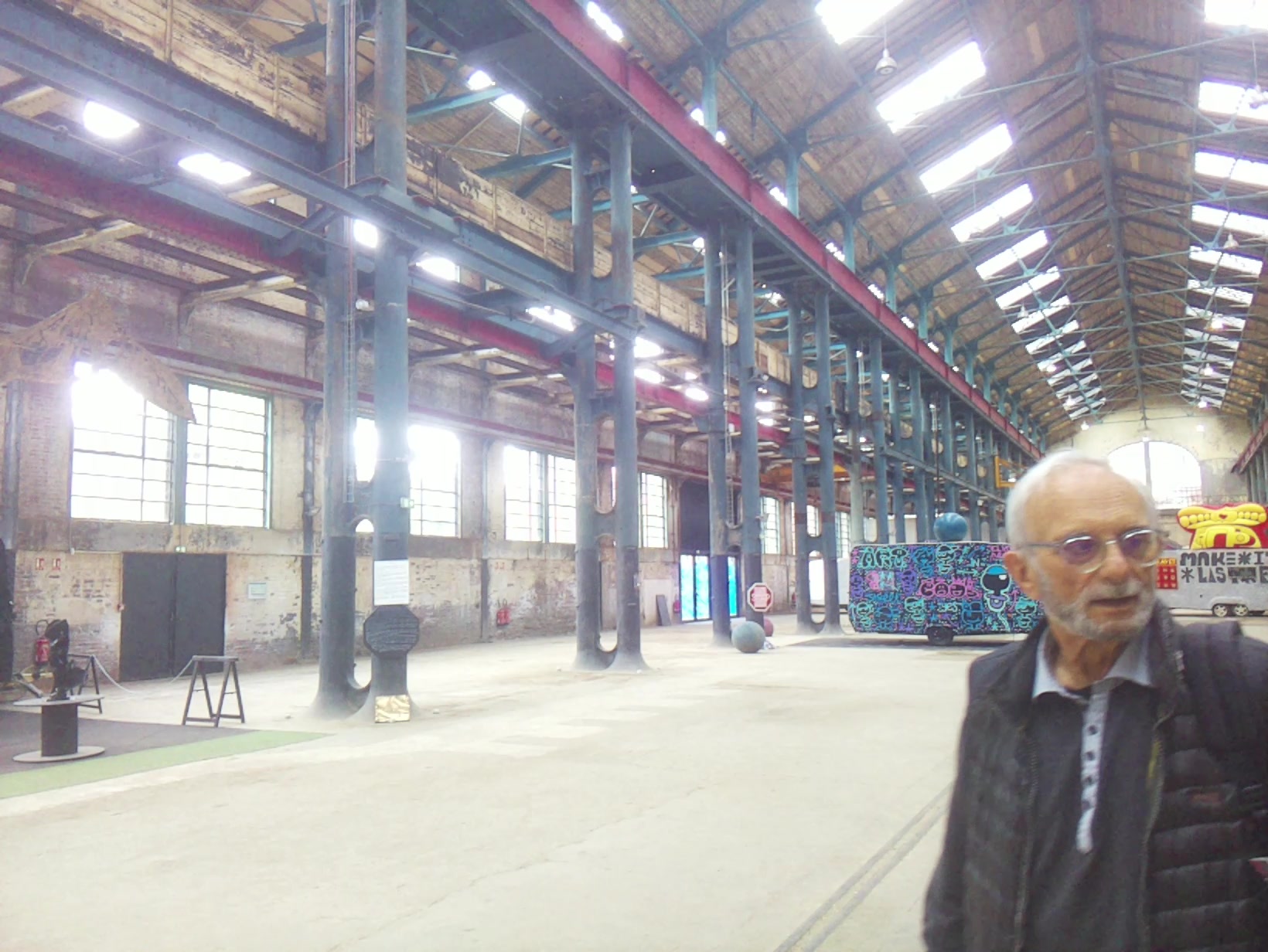 APB! Crime Reference: 68C6C6D66997C. A Metha addict is wanted for lurking