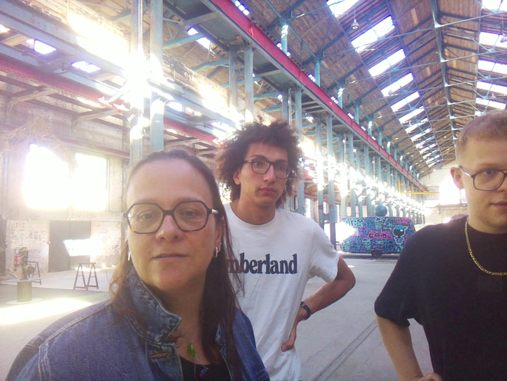 APB! Crime Reference: 68CD6462A0139. A Metha addict is wanted for lurking