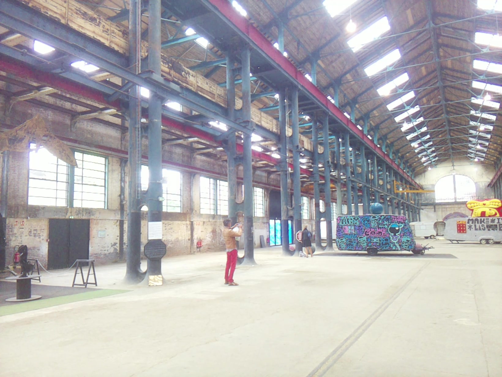 APB! Crime Reference: 68C58404AC8EA. A Metha addict is wanted for lurking