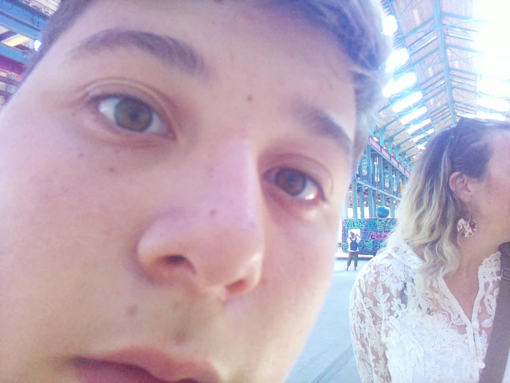 APB! Crime Reference: 68CE70265585F. A Metha addict is wanted for lurking