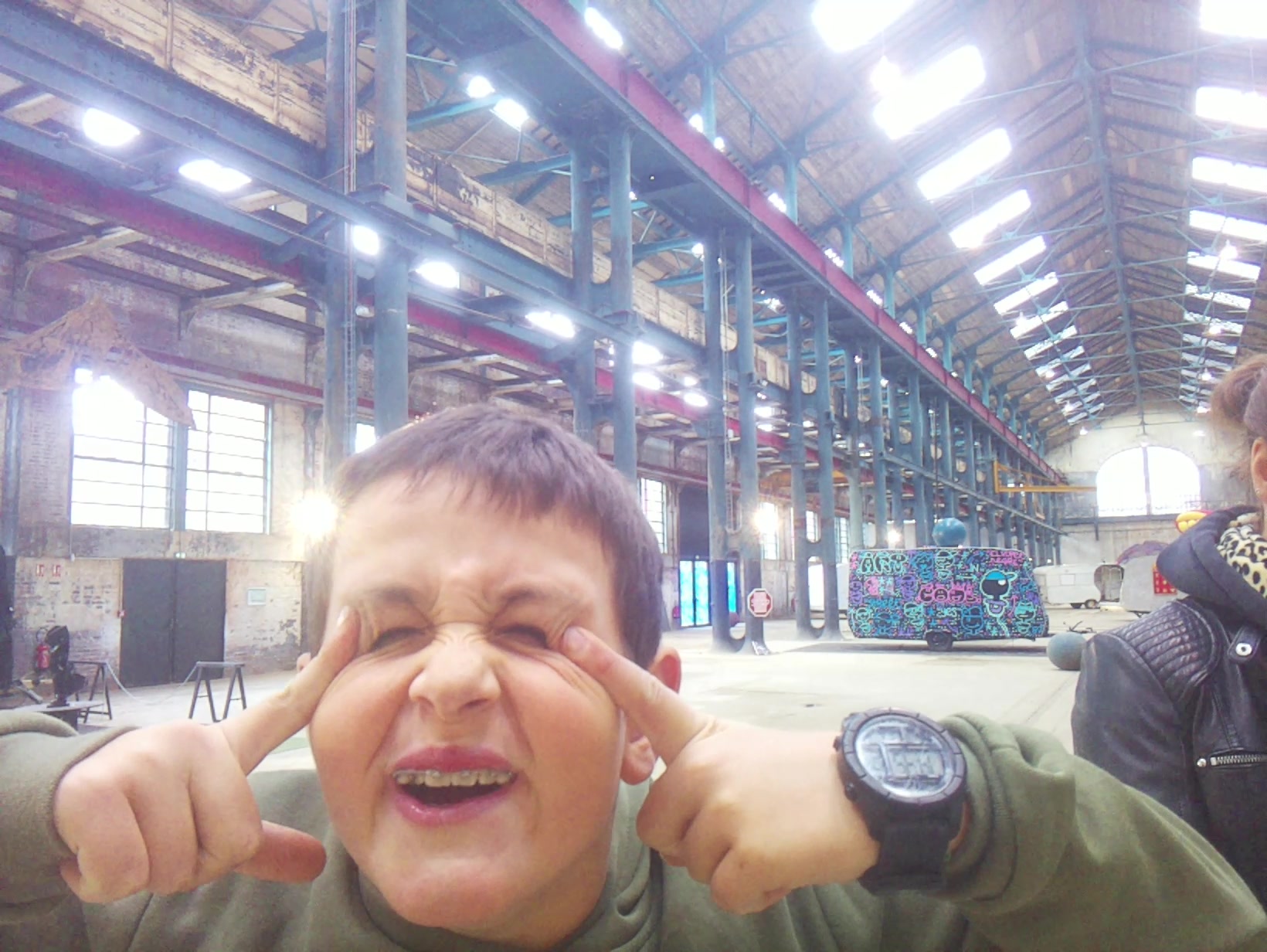 APB! Crime Reference: 68F77FFA700D5. A Metha addict is wanted for lurking