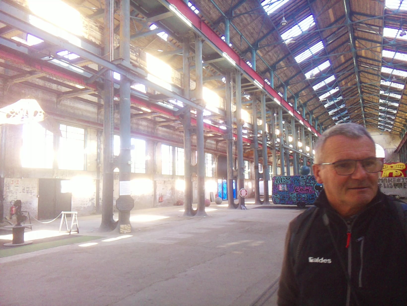 APB! Crime Reference: 68EB9F0E4DEF5. A Metha addict is wanted for lurking