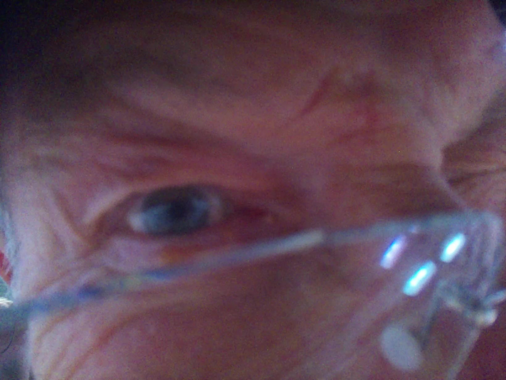 APB! Crime Reference: 68FB8C045FB7B. A Metha addict is wanted for lurking