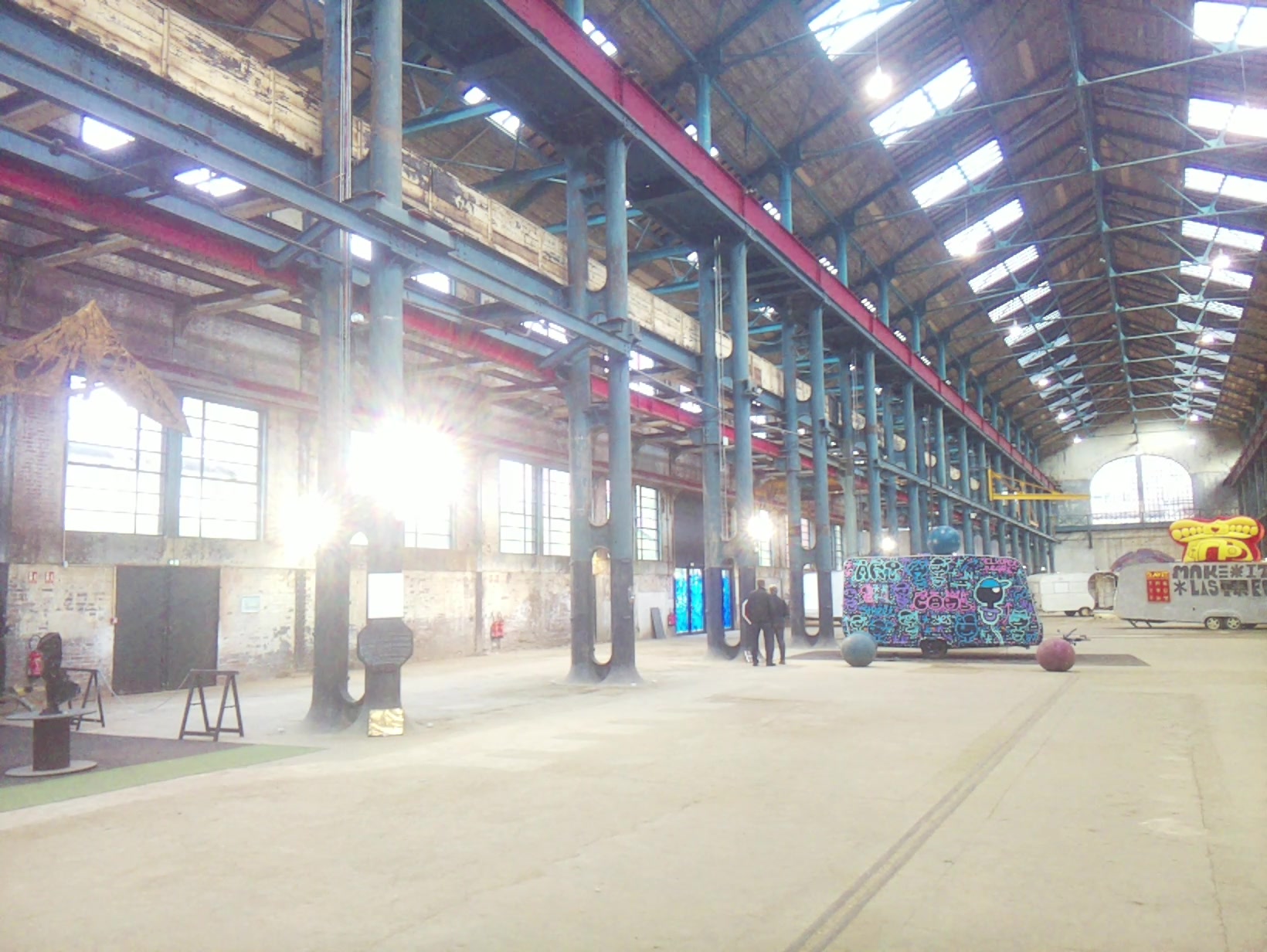 APB! Crime Reference: 690224648C665. A Metha addict is wanted for lurking