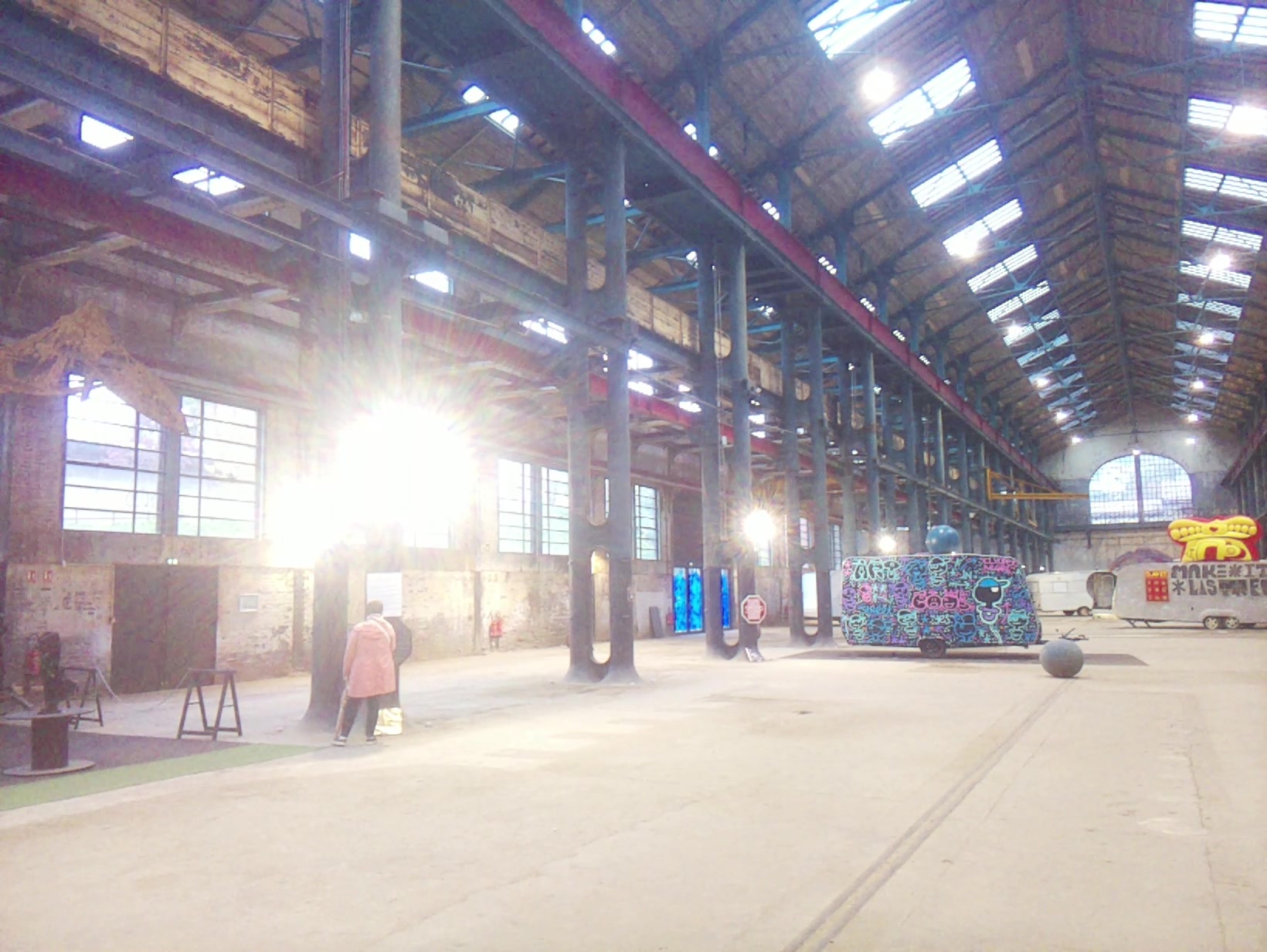 APB! Crime Reference: 68F7AB3E04CE9. A Metha addict is wanted for lurking