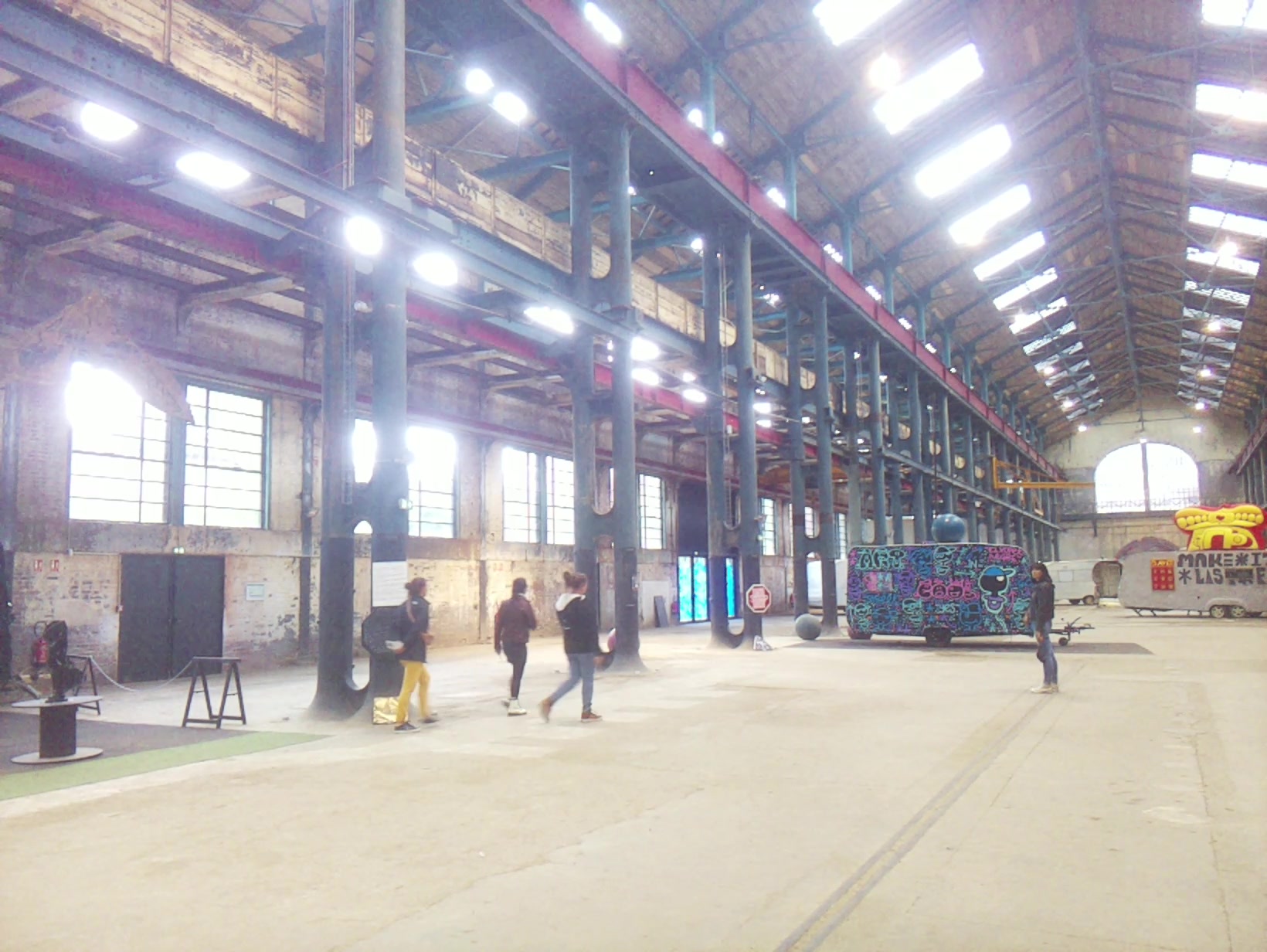 APB! Crime Reference: 68E12275AD00B. A Metha addict is wanted for lurking