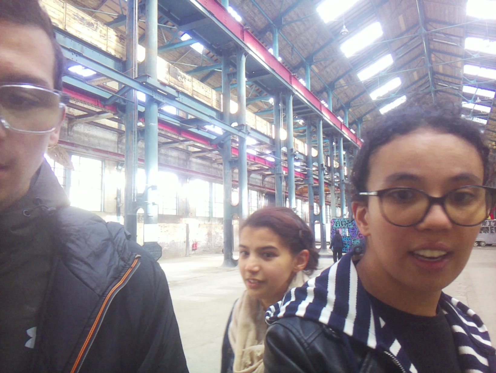 APB! Crime Reference: 68FA15768F0DC. A Metha addict is wanted for lurking