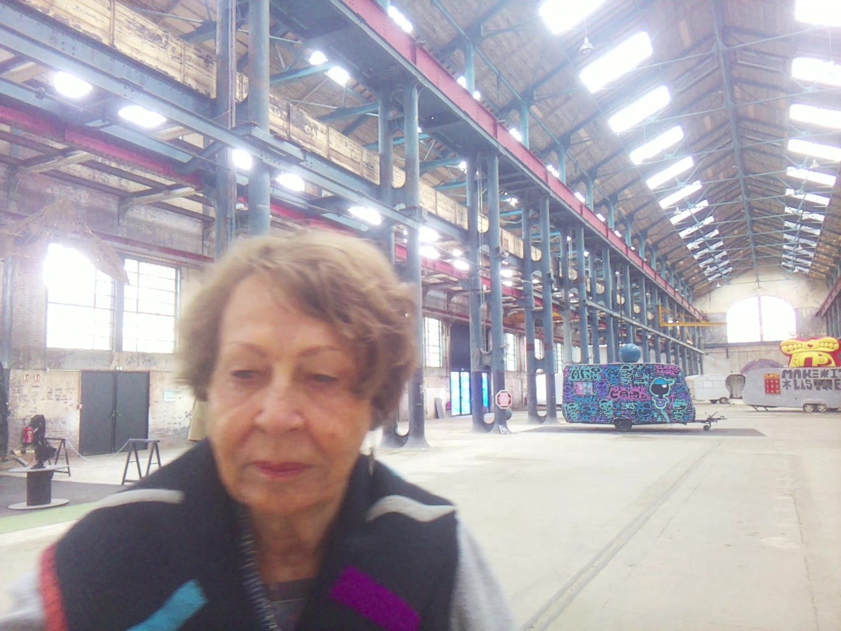 APB! Crime Reference: 68F4ACDEB00E9. A Metha addict is wanted for lurking