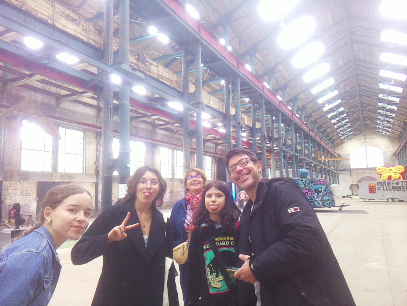 APB! Crime Reference: 68FCC45574100. A Metha addict is wanted for lurking