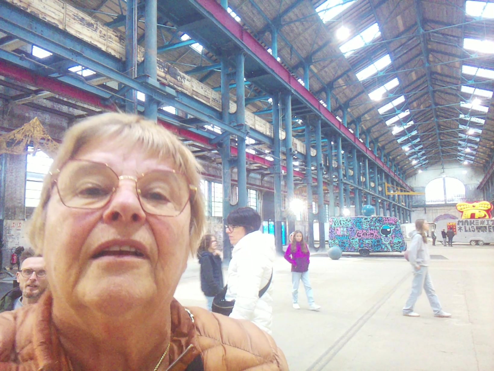 APB! Crime Reference: 6902292FB8E37. A Metha addict is wanted for lurking