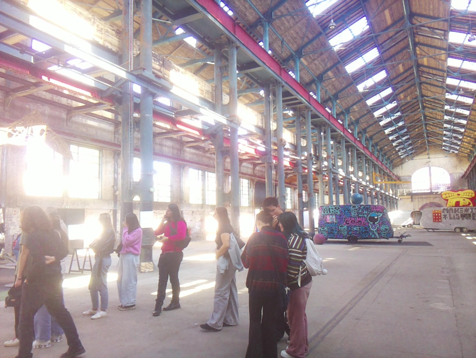 APB! Crime Reference: 68DE6FAB7A5DF. A Metha addict is wanted for lurking