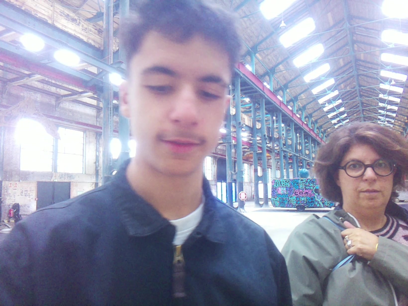 APB! Crime Reference: 68F8DB16D2BF8. A Metha addict is wanted for lurking