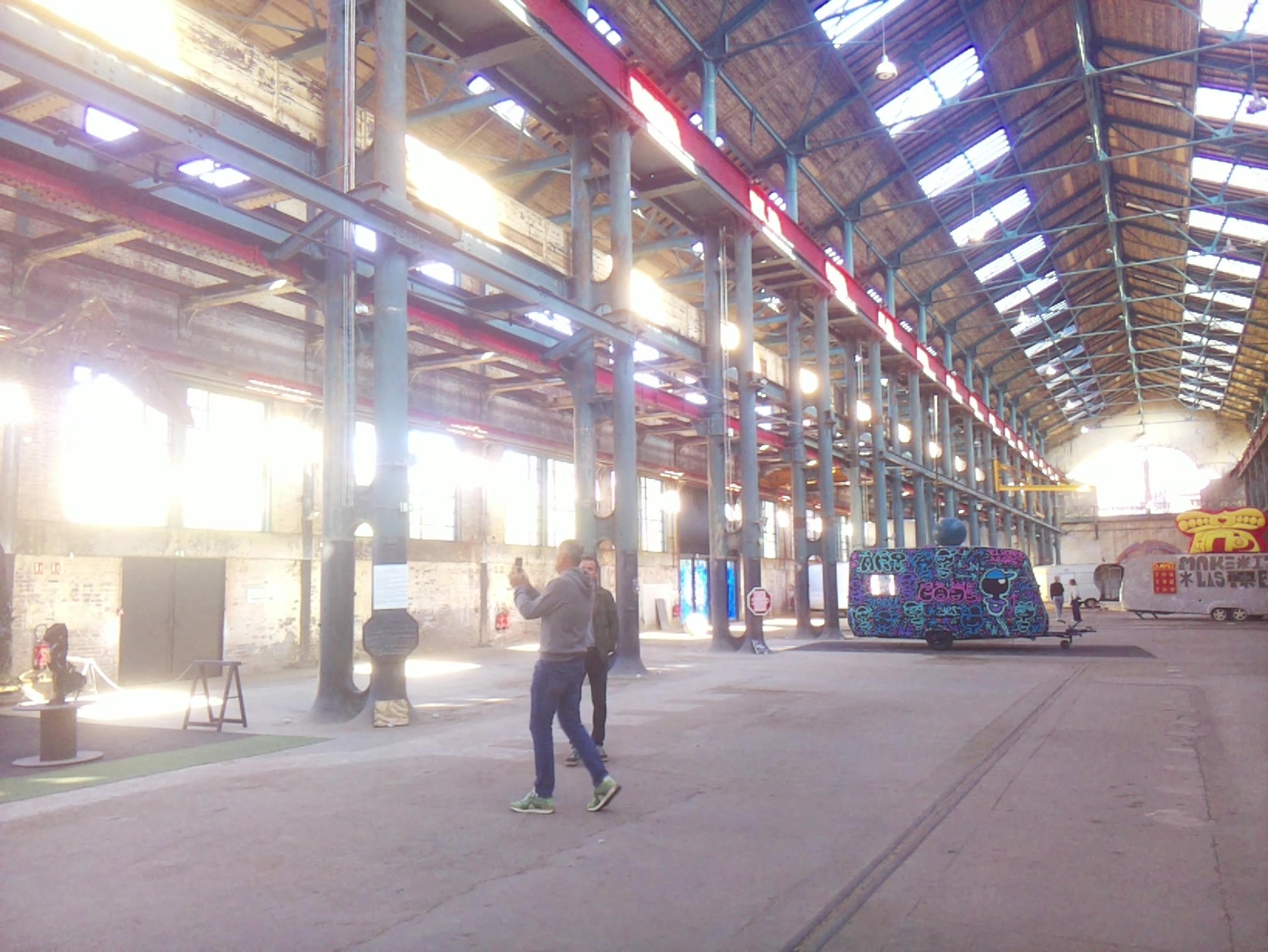 APB! Crime Reference: 68EBAF55AD3D3. A Metha addict is wanted for lurking