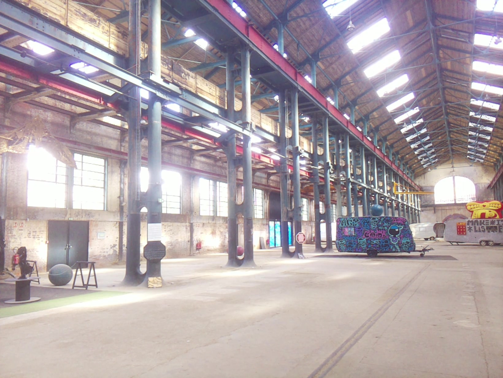 APB! Crime Reference: 68E253F6F1BF6. A Metha addict is wanted for lurking