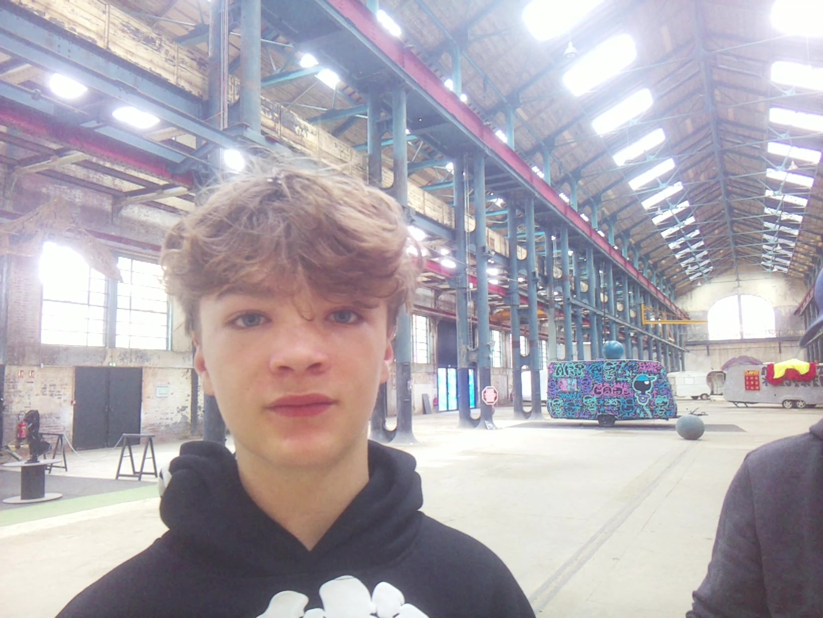 APB! Crime Reference: 68F8CAFFE5EA1. A Metha addict is wanted for lurking