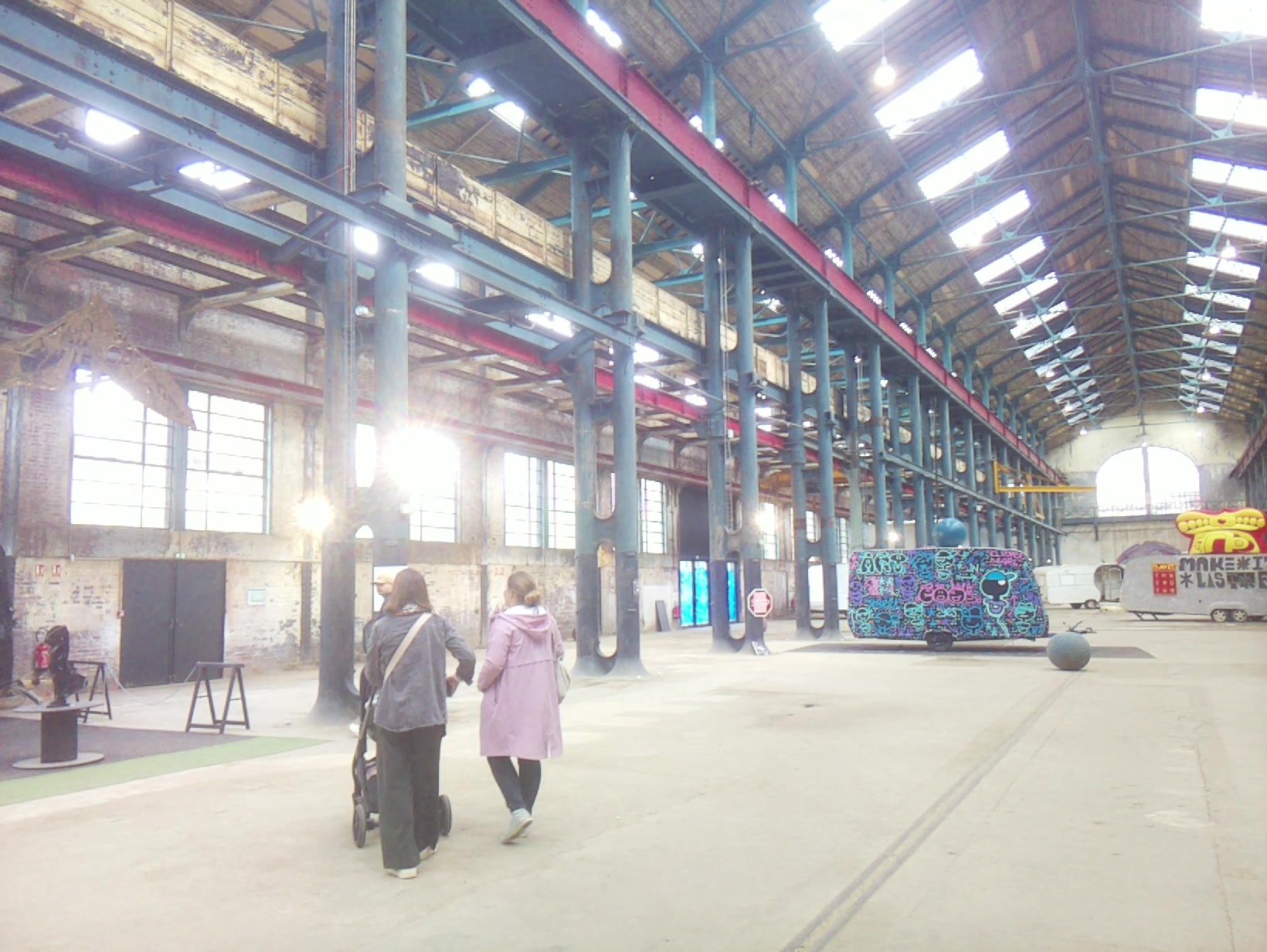 APB! Crime Reference: 68F7871310091. A Metha addict is wanted for lurking