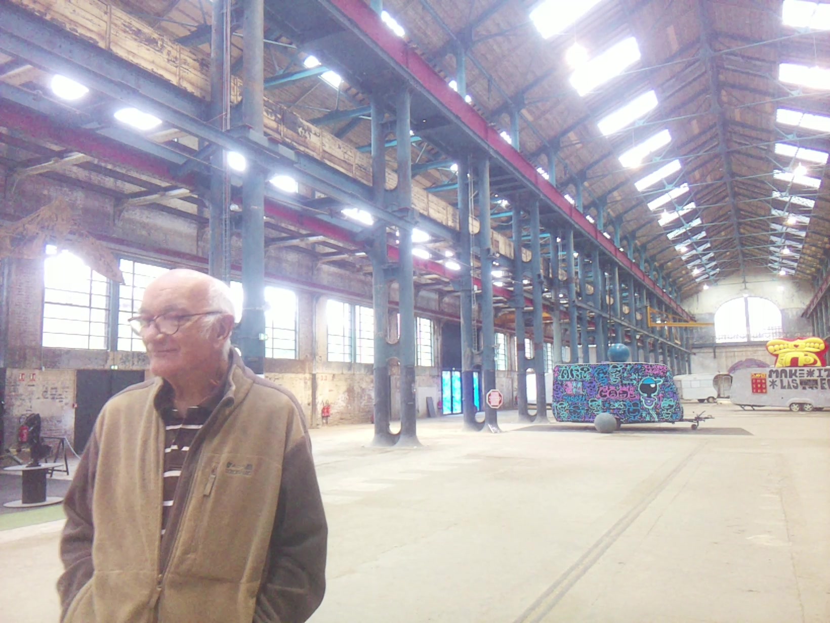 APB! Crime Reference: 68FB89739BBEA. A Metha addict is wanted for lurking