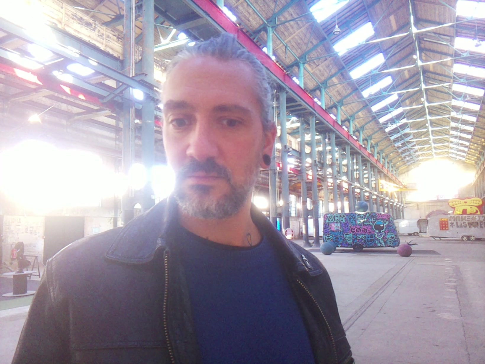 APB! Crime Reference: 690376784D64A. A Metha addict is wanted for lurking