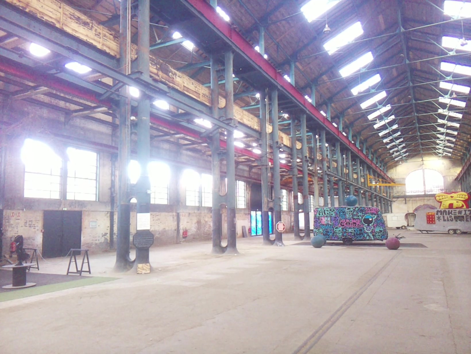 APB! Crime Reference: 690382AD2DDE4. A Metha addict is wanted for lurking