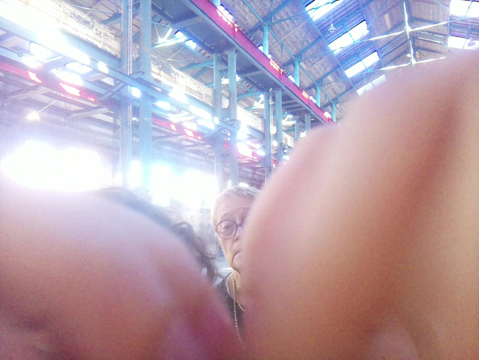 APB! Crime Reference: 6900D43E774AD. A Metha addict is wanted for lurking