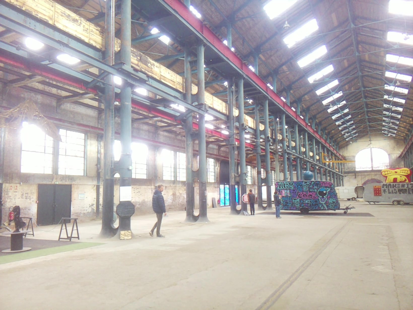 APB! Crime Reference: 68FB73EE6B139. A Metha addict is wanted for lurking