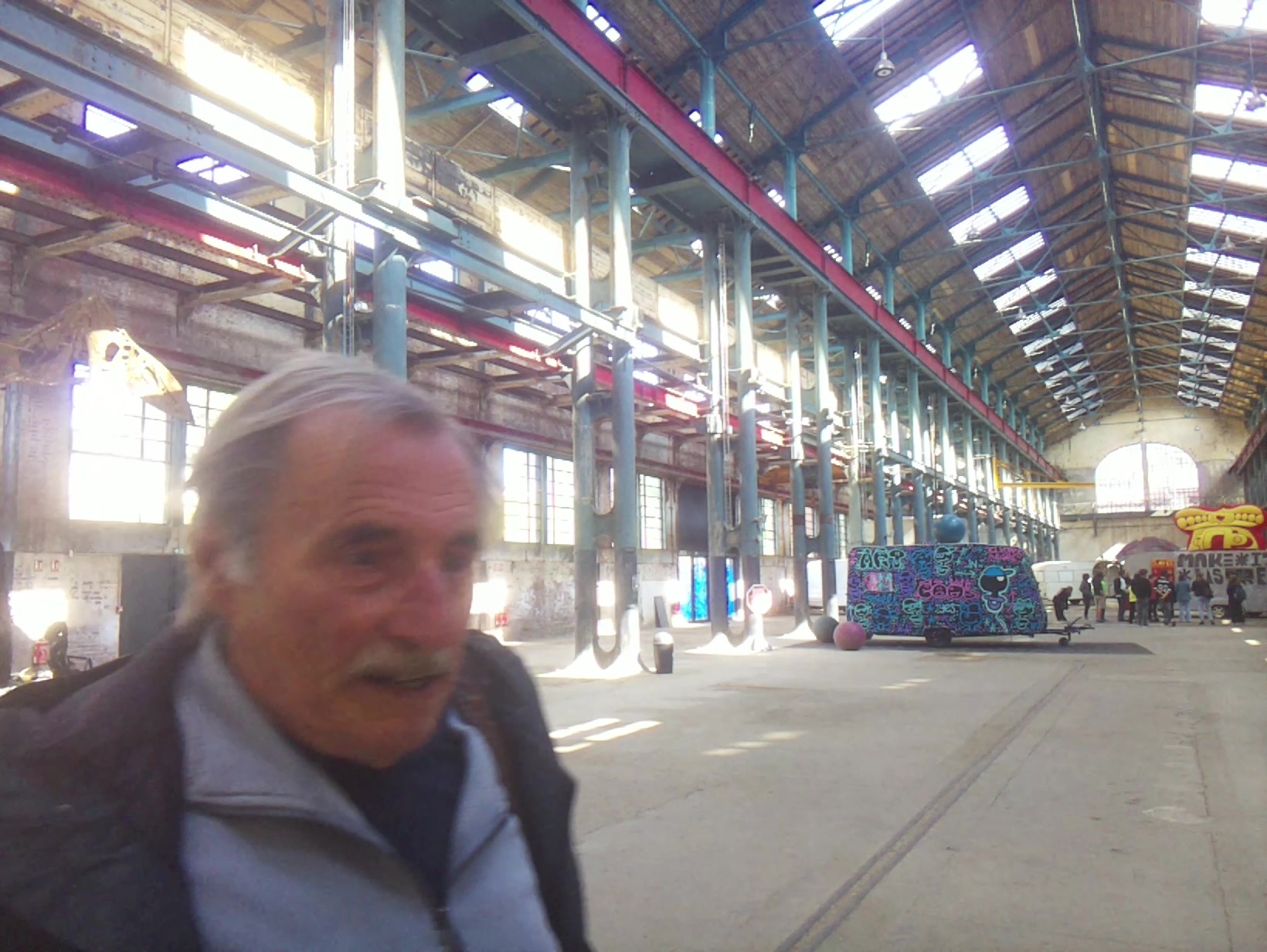 APB! Crime Reference: 68DD22E17FF89. A Metha addict is wanted for lurking