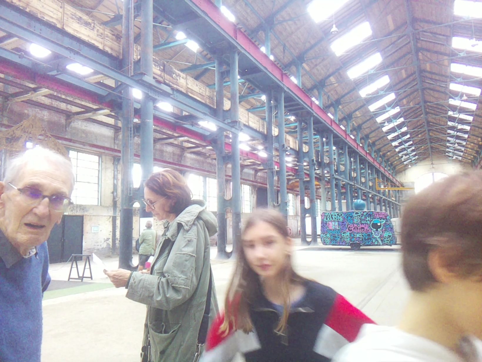 APB! Crime Reference: 68F8E3B194D10. A Metha addict is wanted for lurking