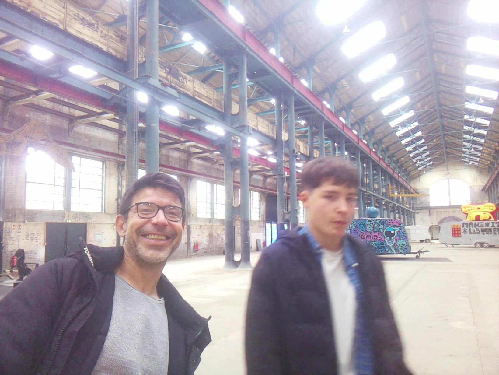 APB! Crime Reference: 68FCC3FF5B1AE. A Metha addict is wanted for lurking