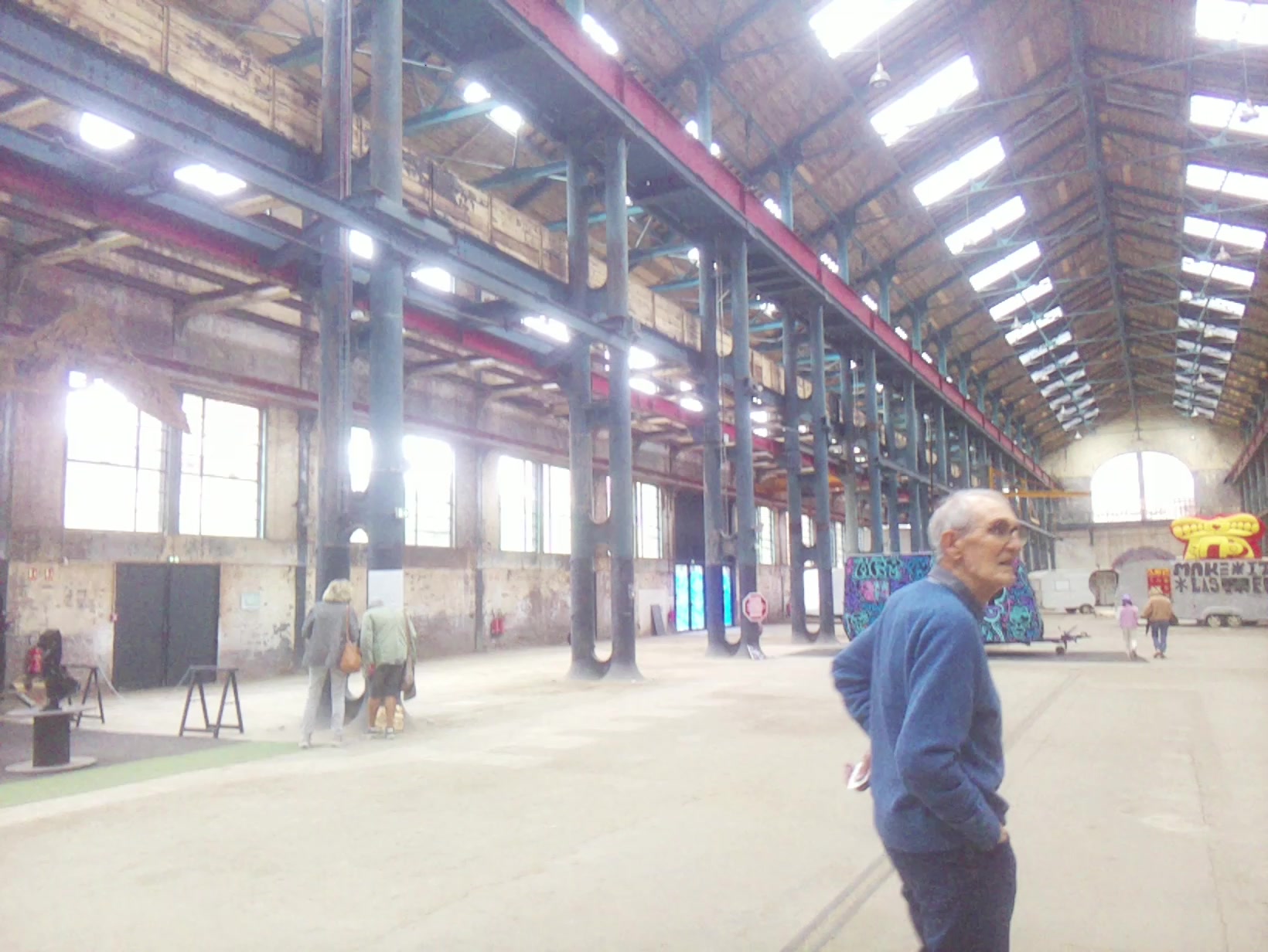 APB! Crime Reference: 68F8E3F828C21. A Metha addict is wanted for lurking