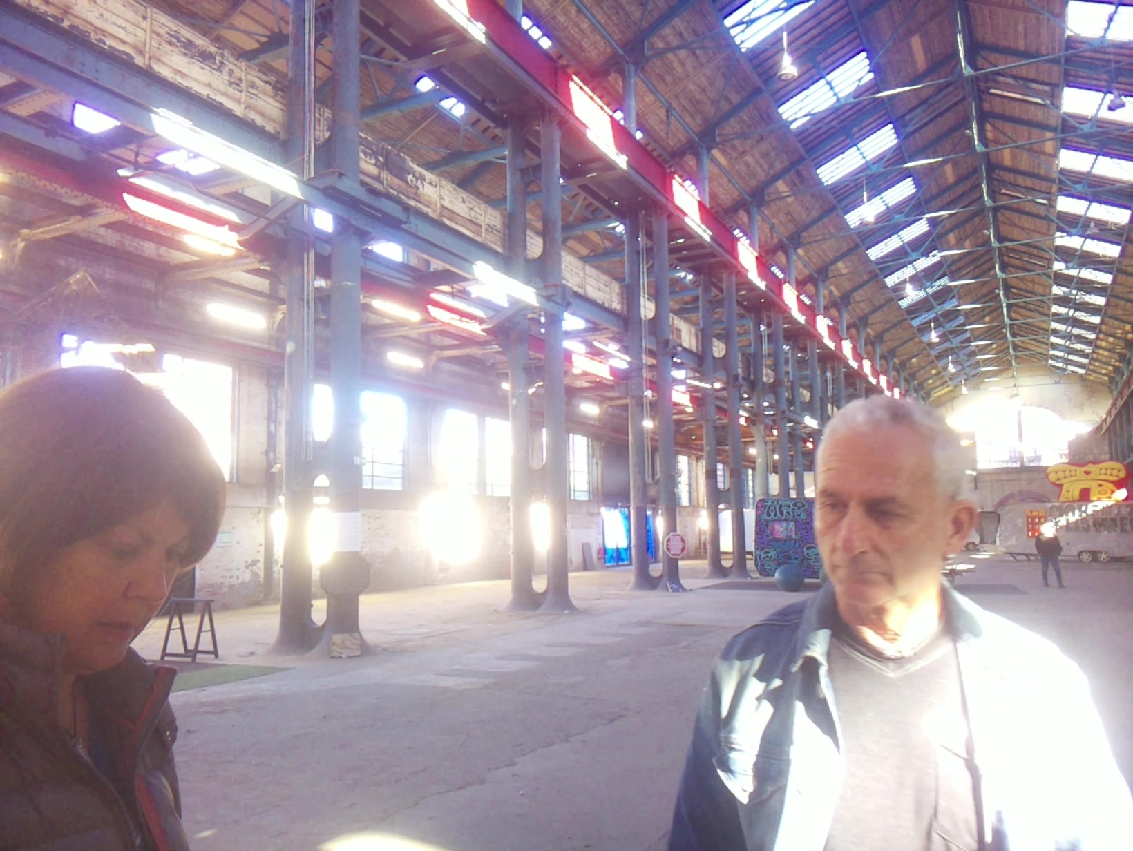 APB! Crime Reference: 6900C8A03DC7F. A Metha addict is wanted for lurking