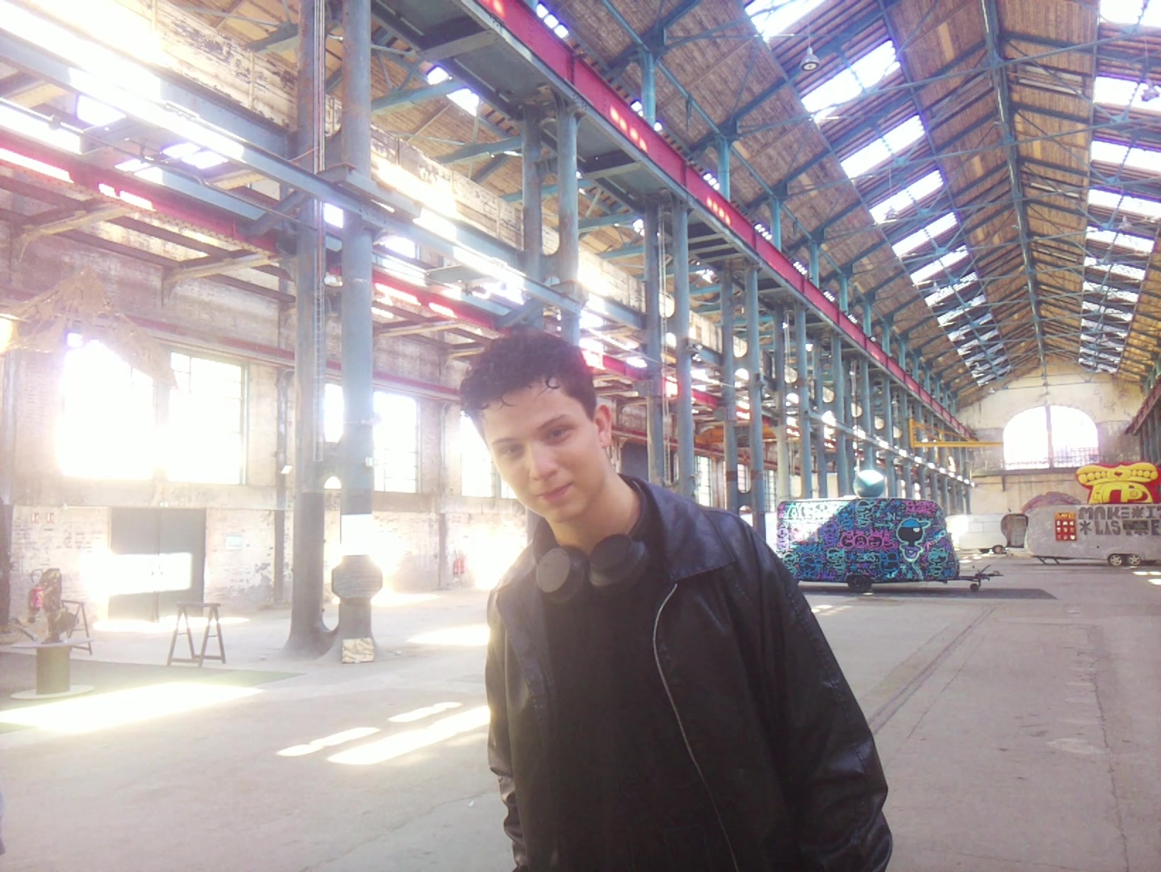 APB! Crime Reference: 68DE6C60F3FA2. A Metha addict is wanted for lurking