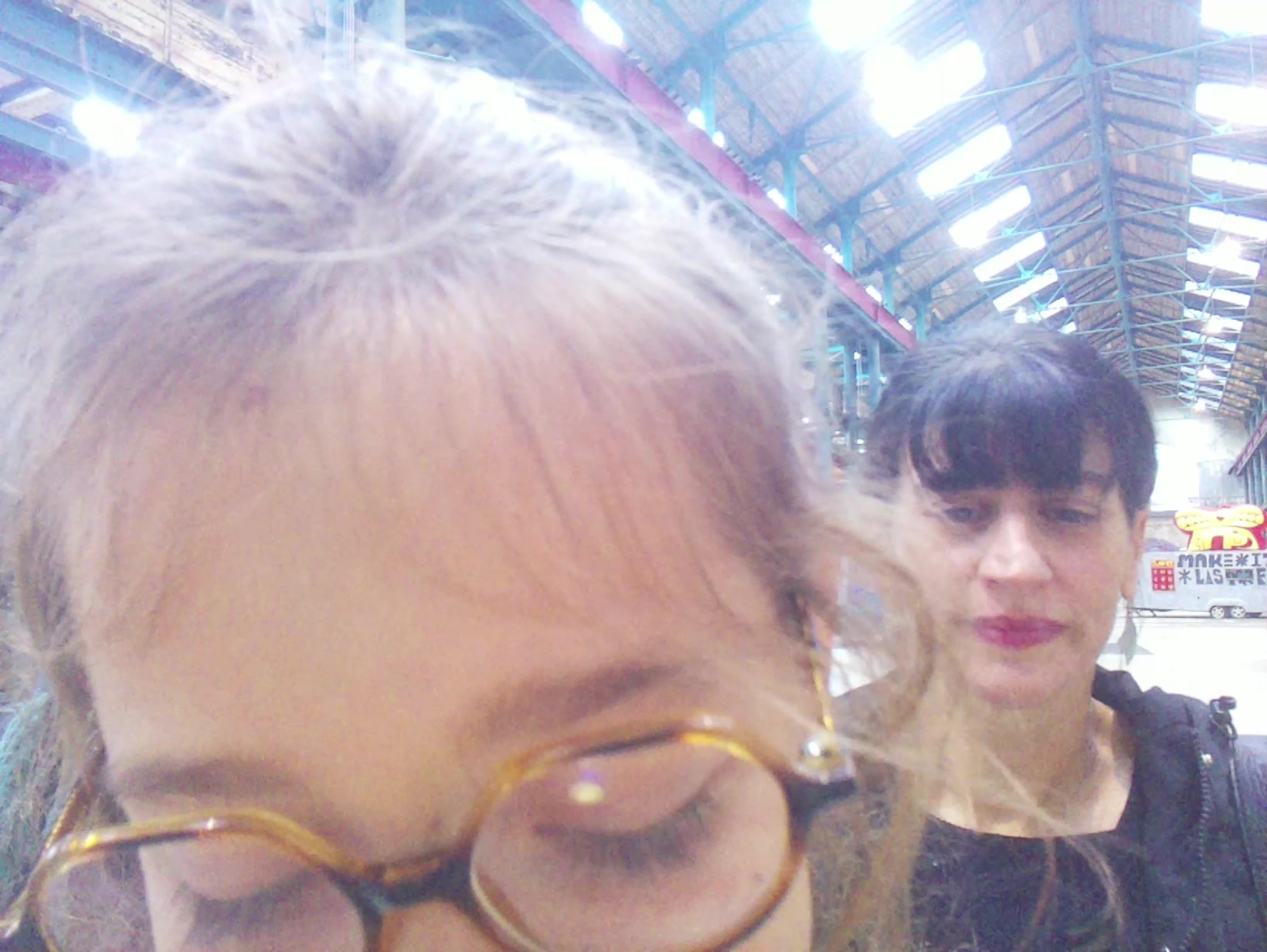 APB! Crime Reference: 68E12E2F70EF3. A Metha addict is wanted for lurking